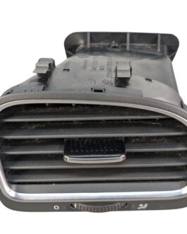 Dashboard Vent – RH – 2012 Golf R